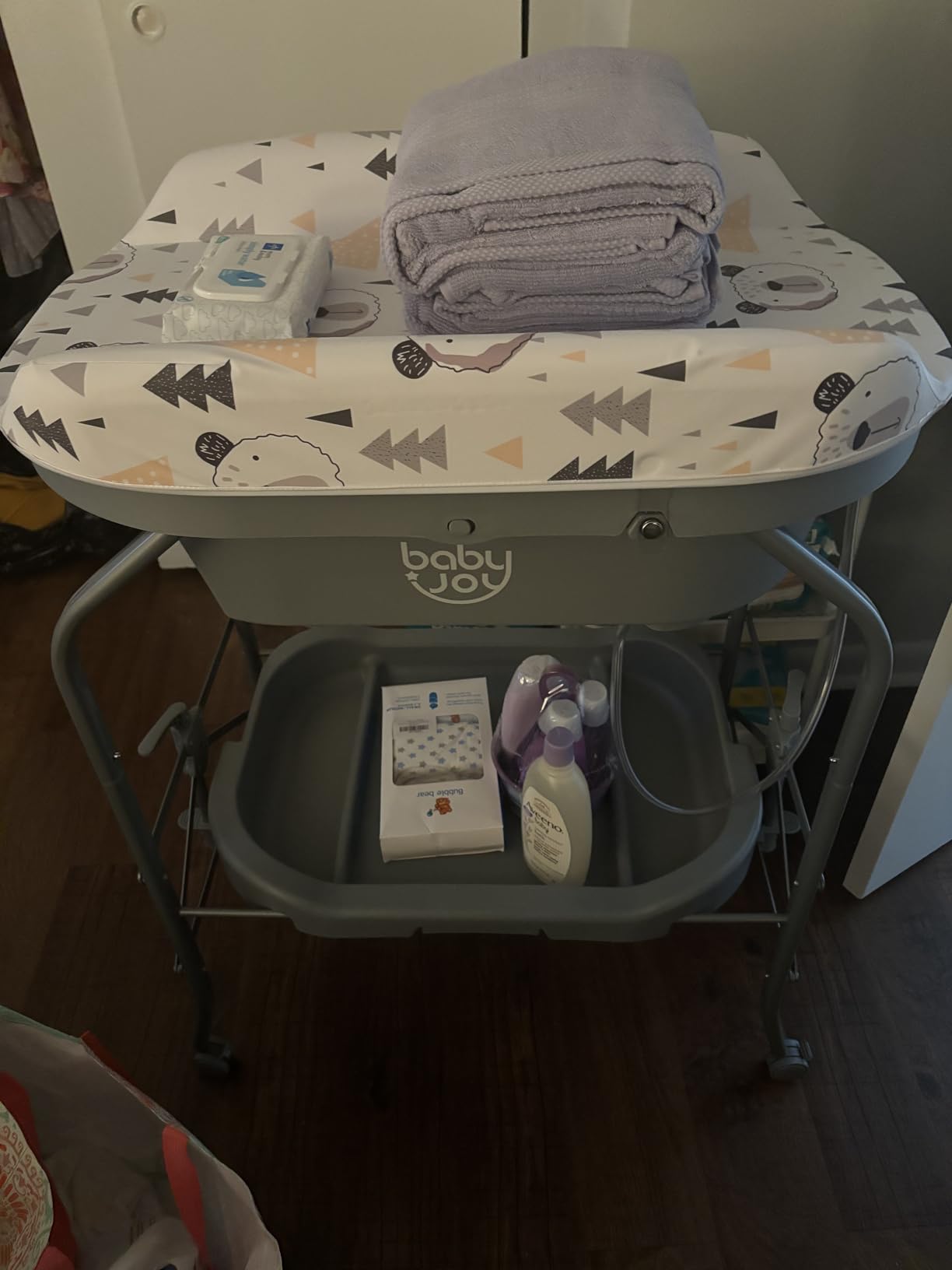 BABY JOY Baby Bathtub with Changing Table, Foldable Infant Diaper Changing Station with Storage Tray, Waterproof Pad, Portable Newborn Nursery Organizer Bath Stand with 4 Universal Wheels (Gray) customer photo 2