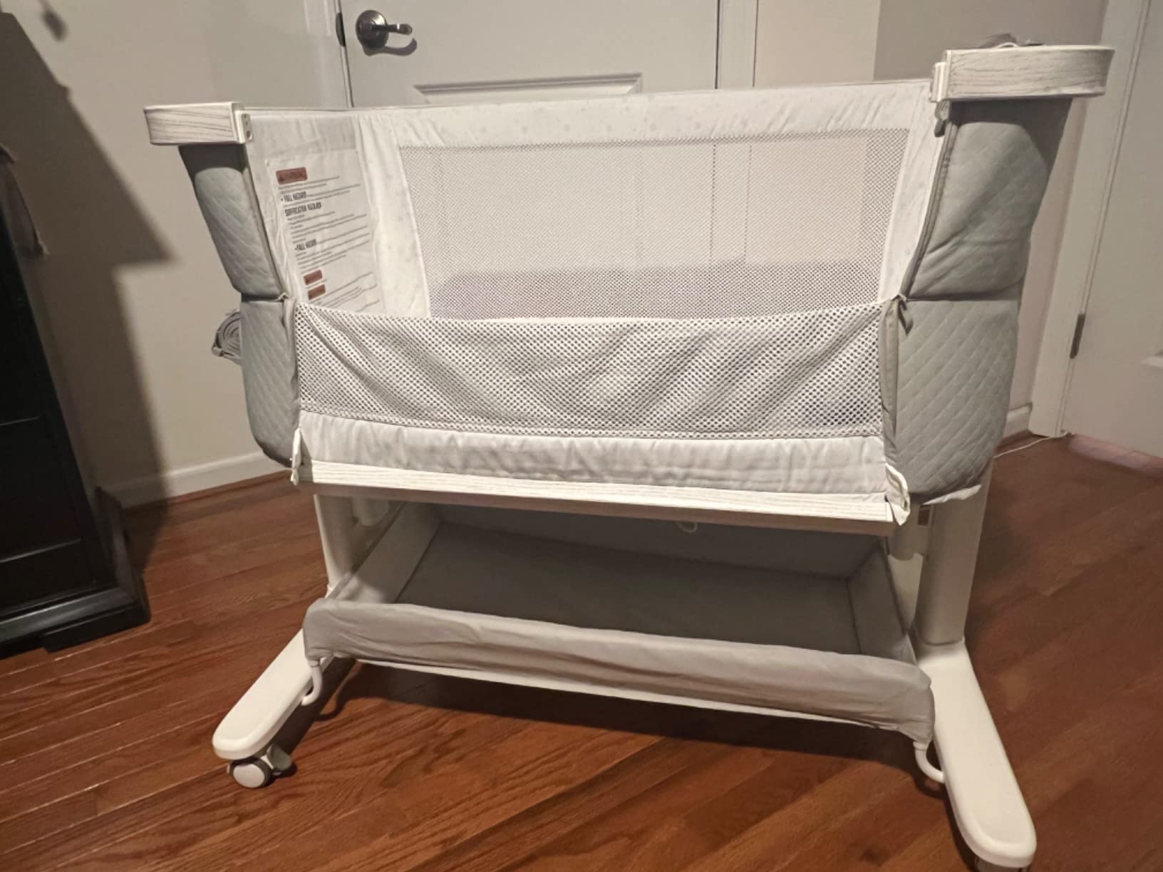 VaVaSoo Electric Rocking Bassinet for Baby customer photo 2