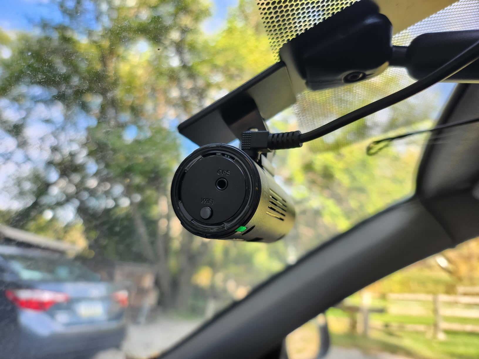 Thinkware Dash Cam, F70 PRO - 1080p FHD, Wi‑Fi, Smart Parking Mode with Super Night Vision, 32GB microSD customer photo 1