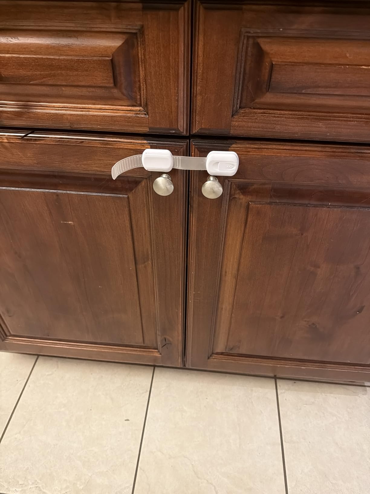 BooBoo Baby 6 Pack Premium Child Locks for Kitchen Cupboards customer photo 1