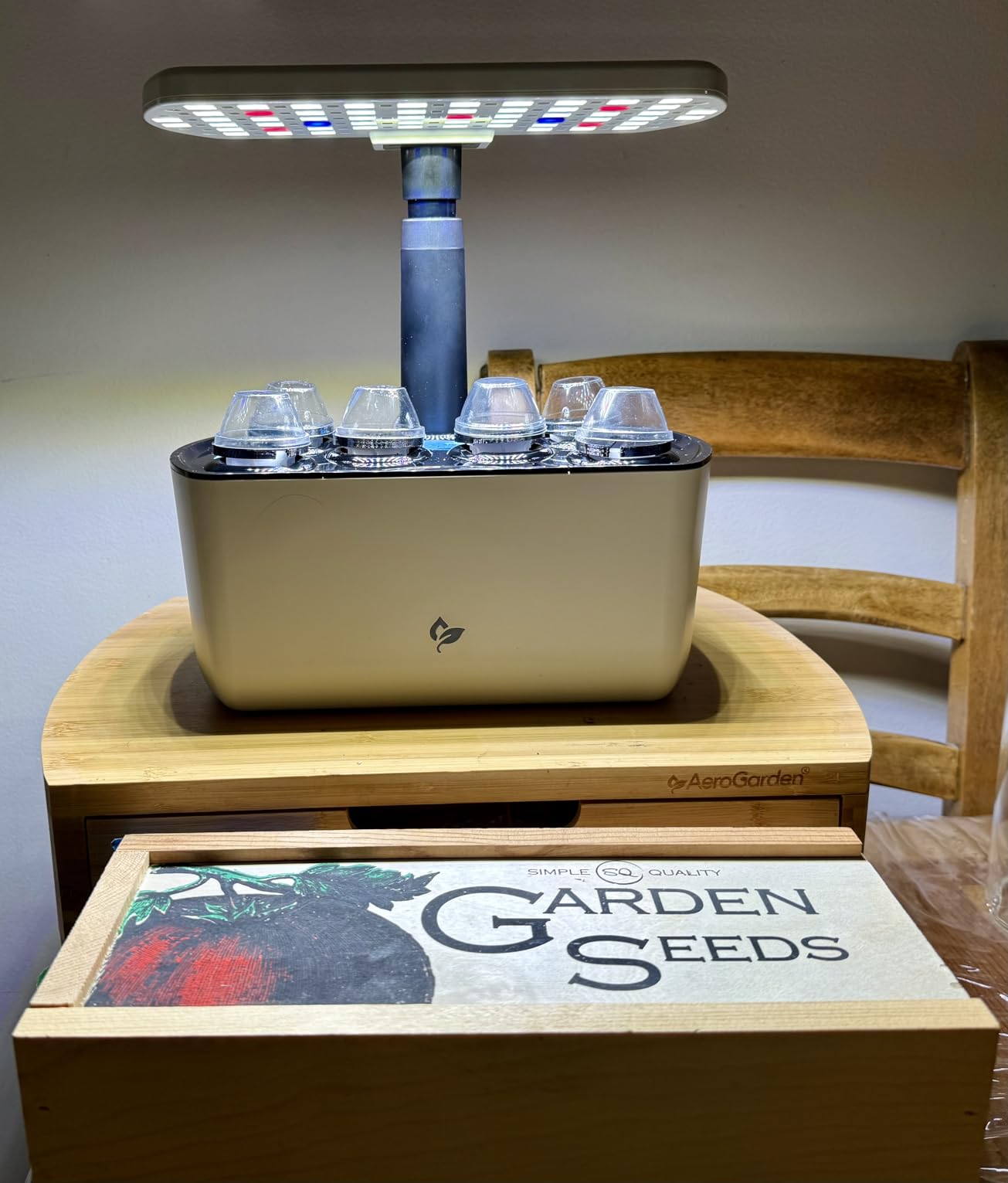AeroGarden Harvest Lite, Black customer photo 2