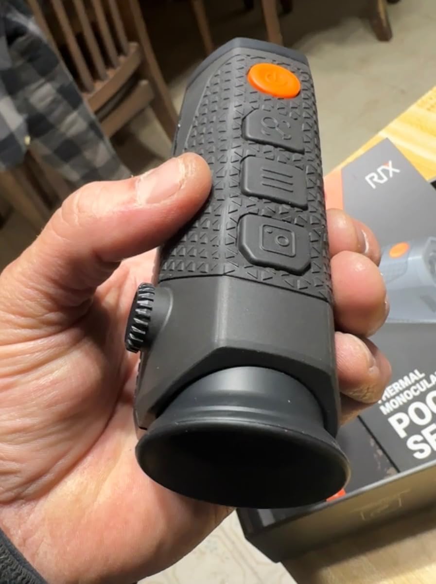 RIX Pocket K3 Thermal Monocular for Hunting, 384x288 Night Vision Monocular customer photo 1