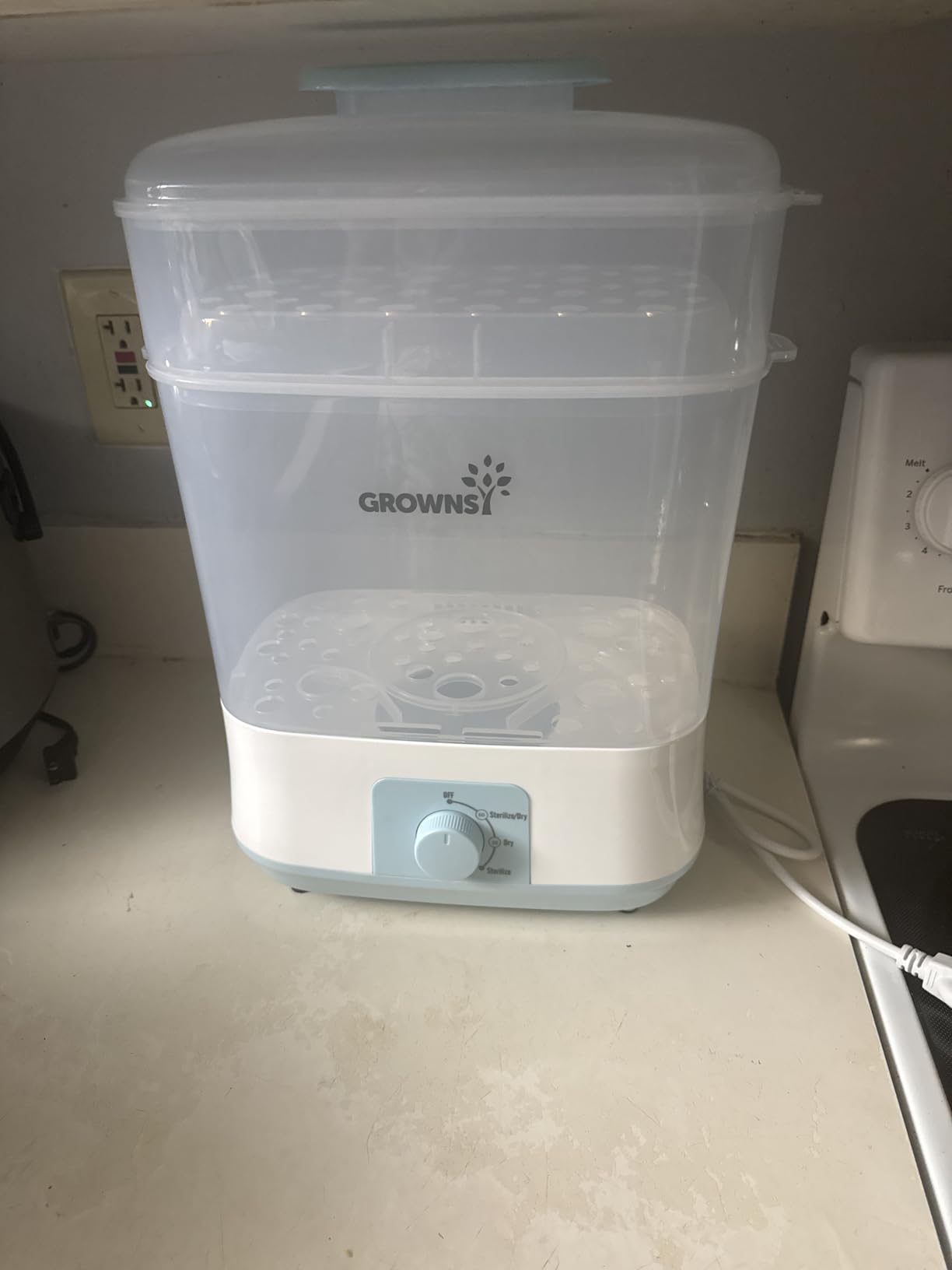 Grownsy 4-in-1 Large Capacity Baby Bottle Sterilizer and Dryer, Grey customer photo 1