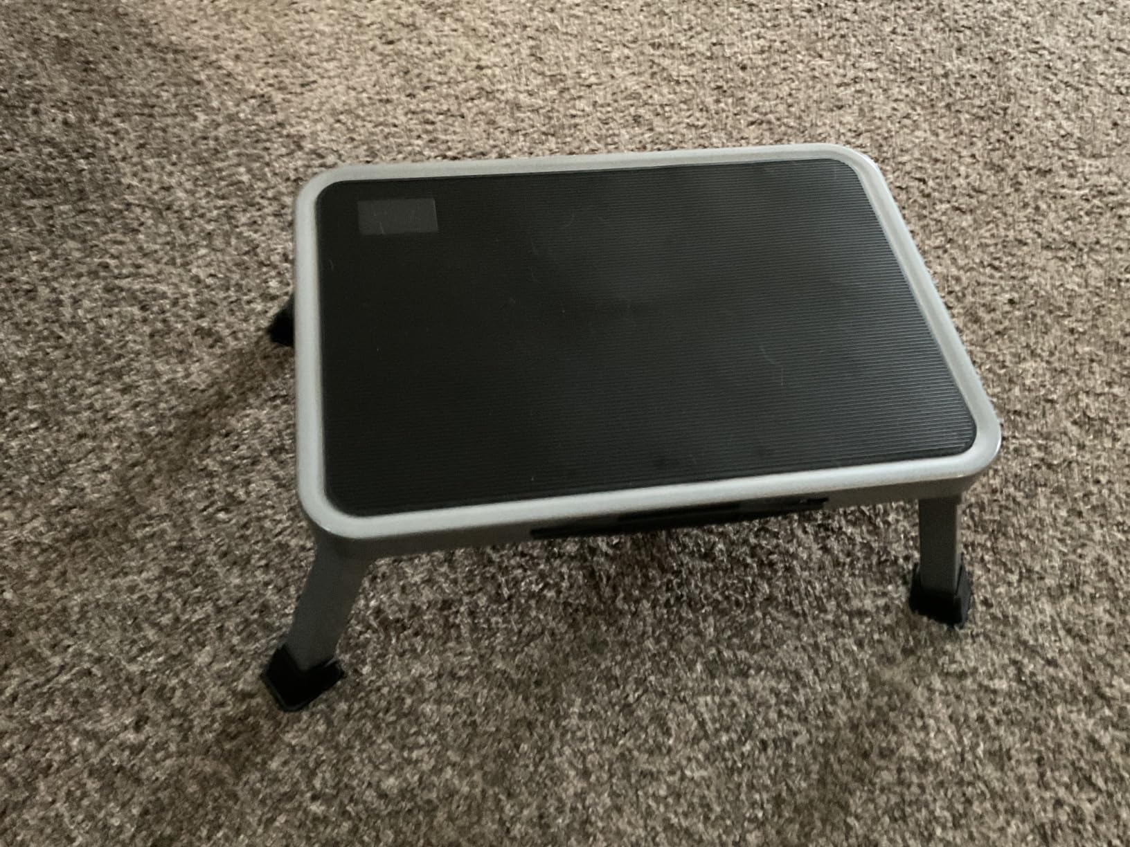 RV Step Stool Foldable 1-Step Ladder Sturdy Metal Stable Step Stool with a Non-Slip Platform Supports up to 500 lb with Non-Slip Rubber Feet, Easy to Carry customer photo 1