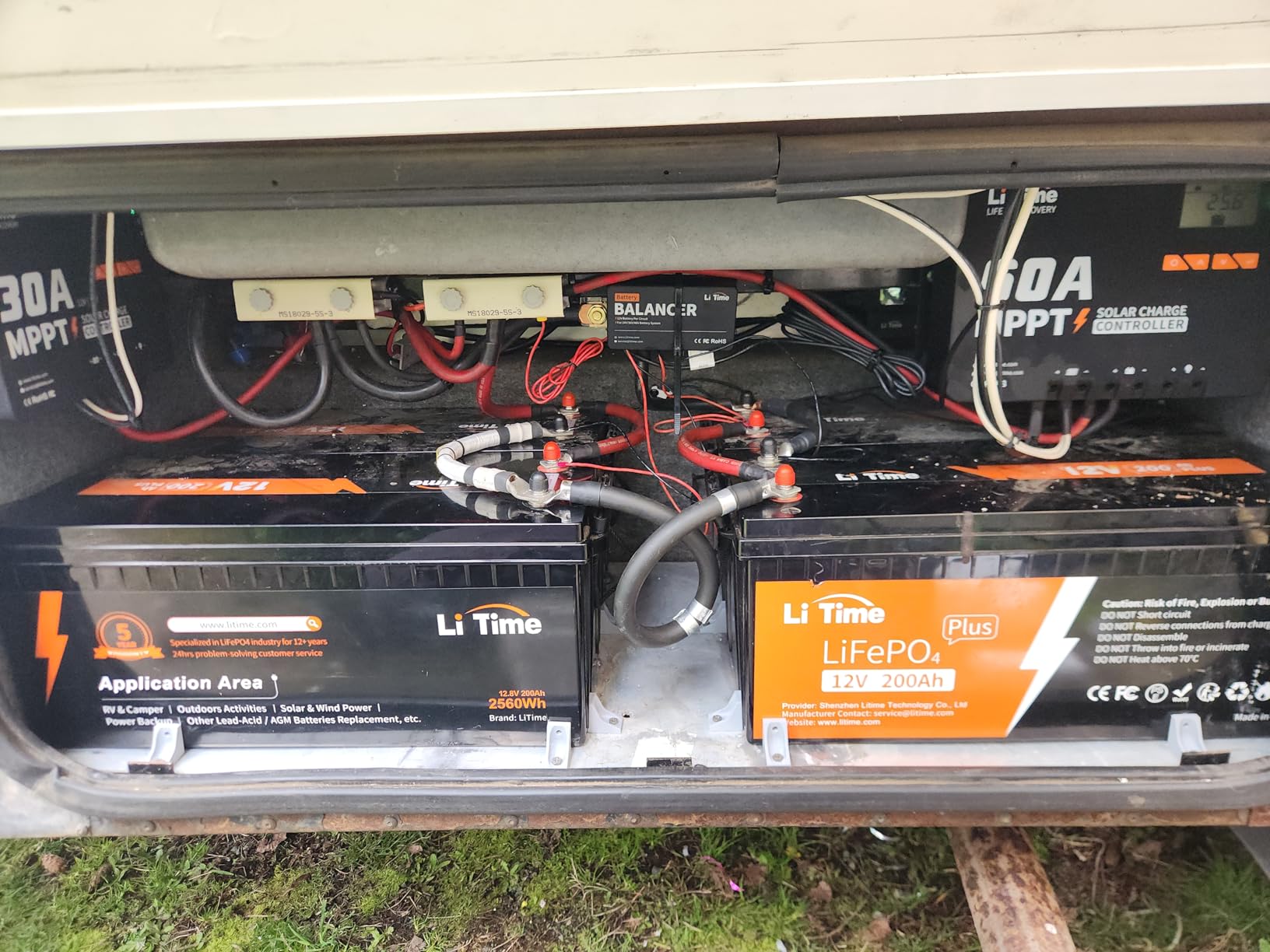 Litime 12V 200Ah Mini Lithium LiFePO4 Bluetooth Battery for RV Solar Marine customer photo 2