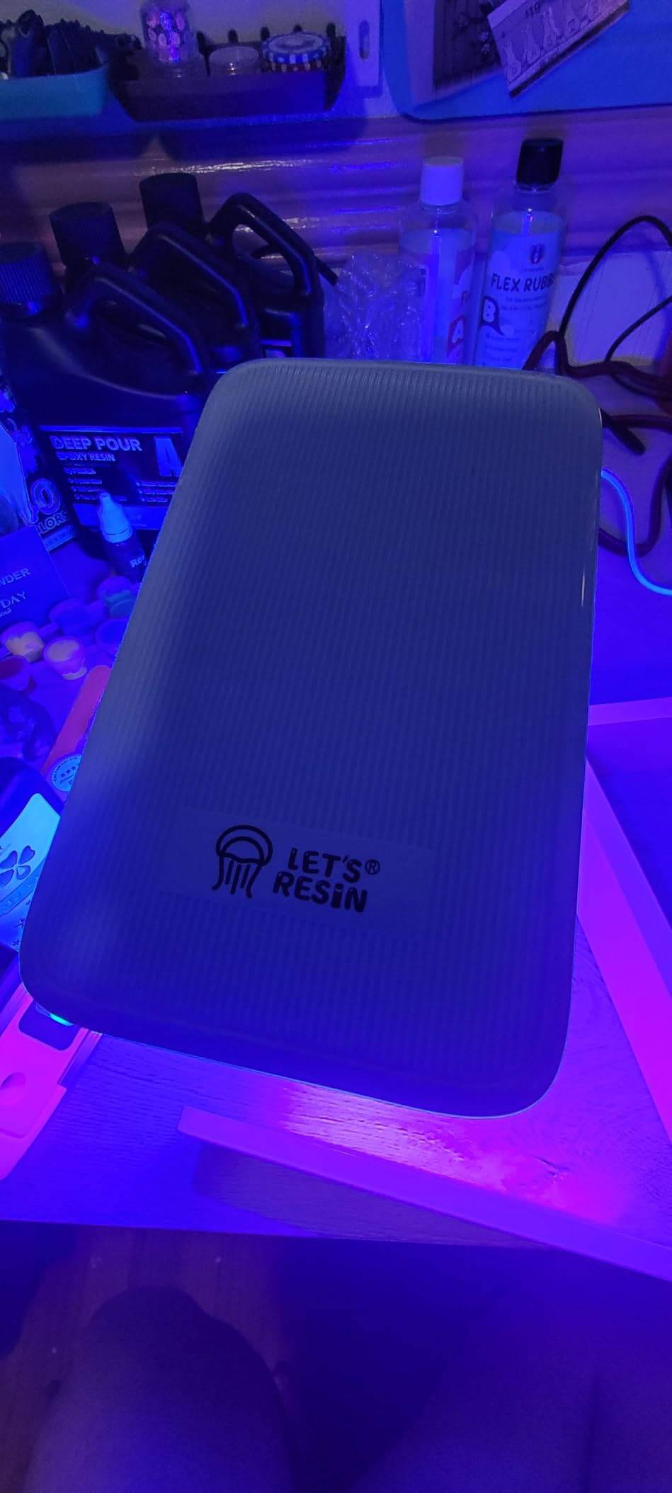 LET'S RESIN Cordless UV Resin Lamp, Rechargeable, 2-Hour Battery customer photo 2