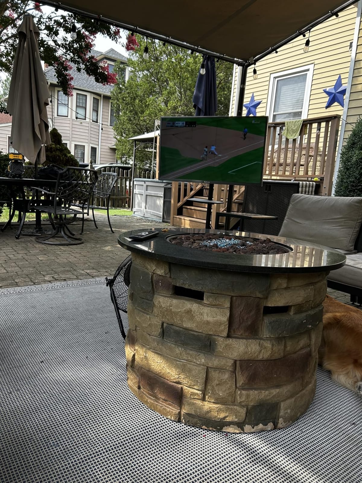 SYLVOX 43 Inch Outdoor TV, Weatherproof Google TV, IP56 Waterproof TVs customer photo 2