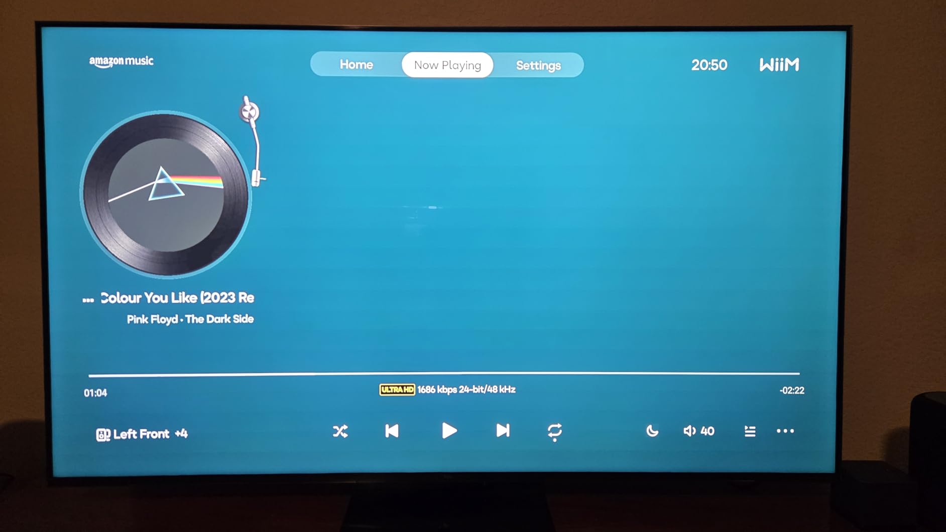 WiiM Sound Smart Speaker with Hi-Res Audio, WiFi and Touchscreen, White customer photo 2