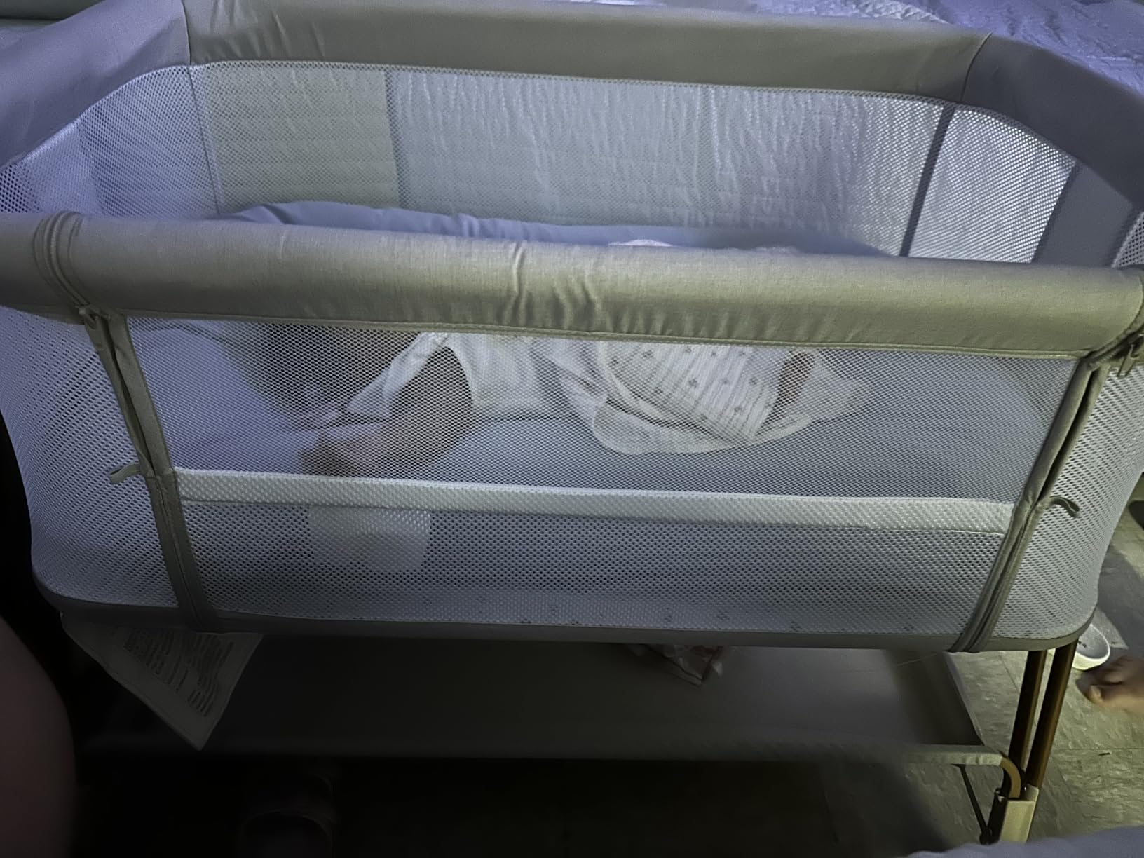 Fodoss Baby Bassinets Bedside Sleeper - 3-in-1 Stable Bassinet for Newborns customer photo 1