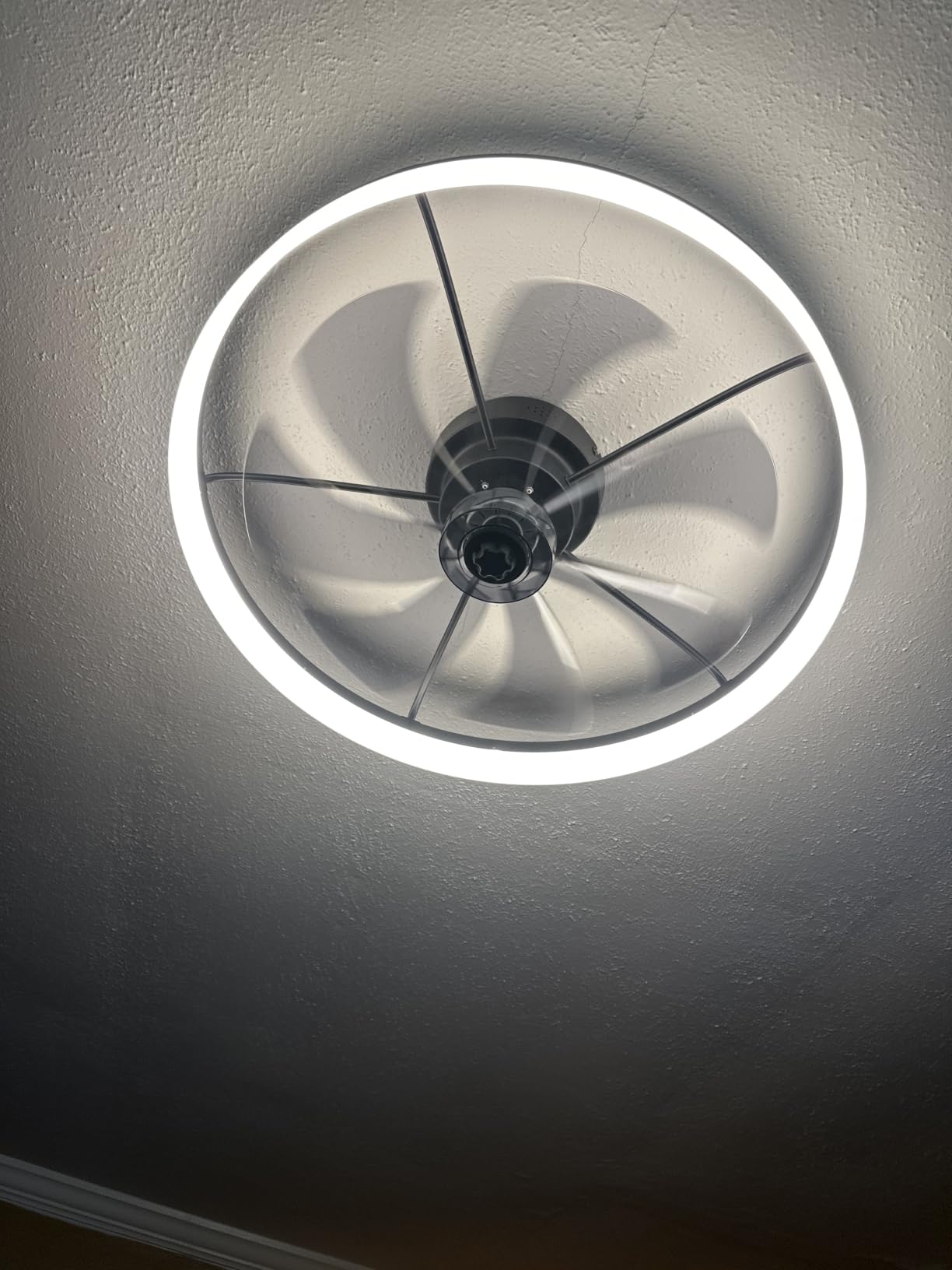 VOLISUN Low Profile Ceiling Fans with Lights and Remote, 24in Fandelier Ceiling Fan Flush Mount, 3000K-6500K Smart Bladeless LED Fan Light, Black Modern Ceiling Fans with Lights for Bedroom customer photo 1